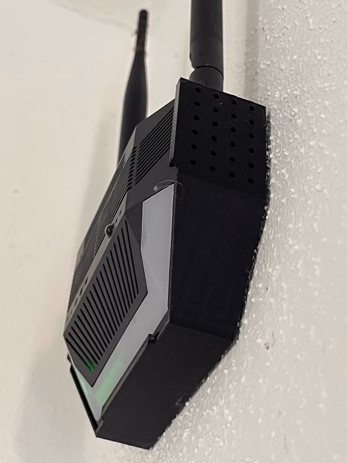 Wandhalterung für SMLIGHT SLZB-Ultima